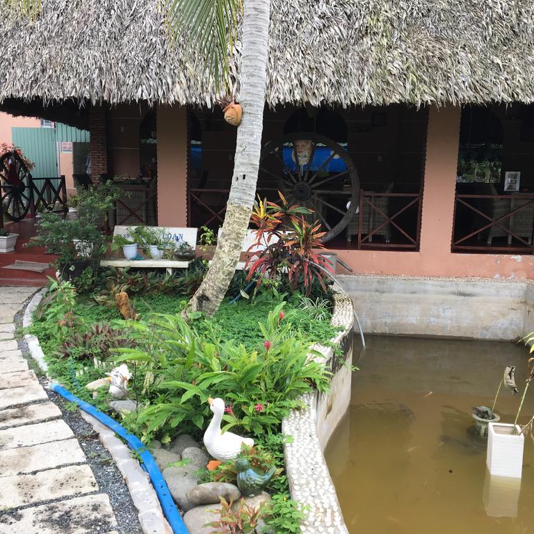 Aurora Mekong Hotel Cai Be Bagian luar foto